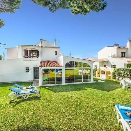 וילה Sleeps 6 With Pool Air Con And Wifi