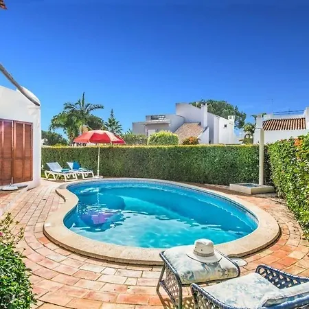 Sleeps 6 With Pool Air Con And Wifi Villa Vilamoura